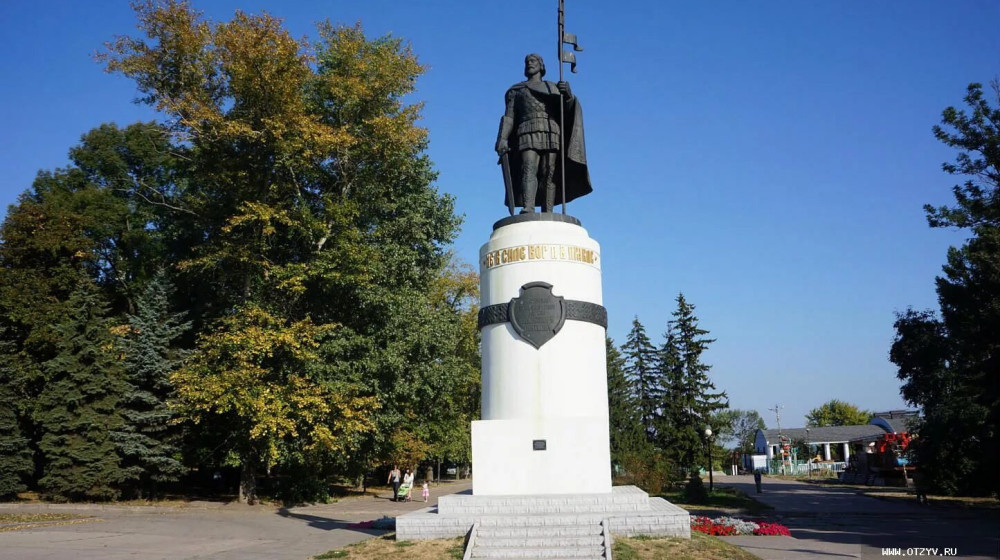    Курск: палаты бояр Ромодановских