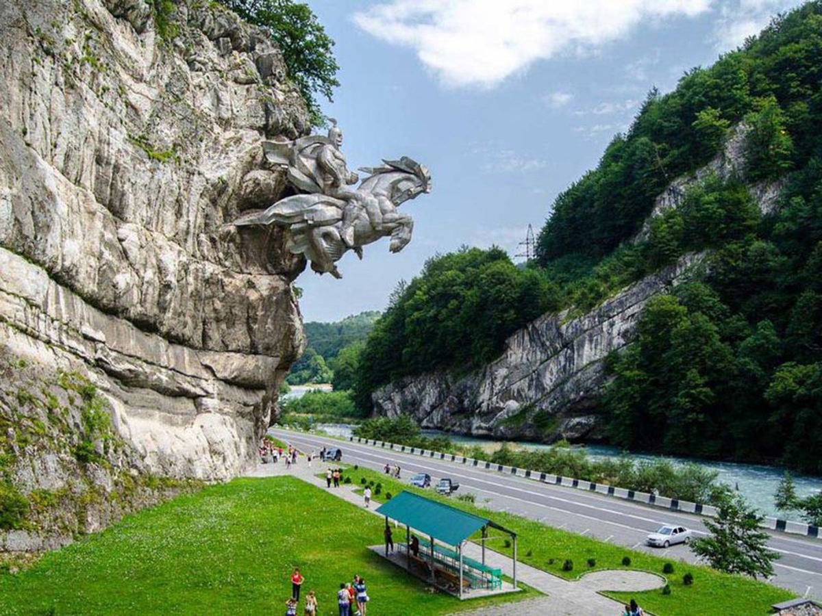 ПАМЯТНИК ГЕОРГИЮ ПОБЕДОНОСЦУ