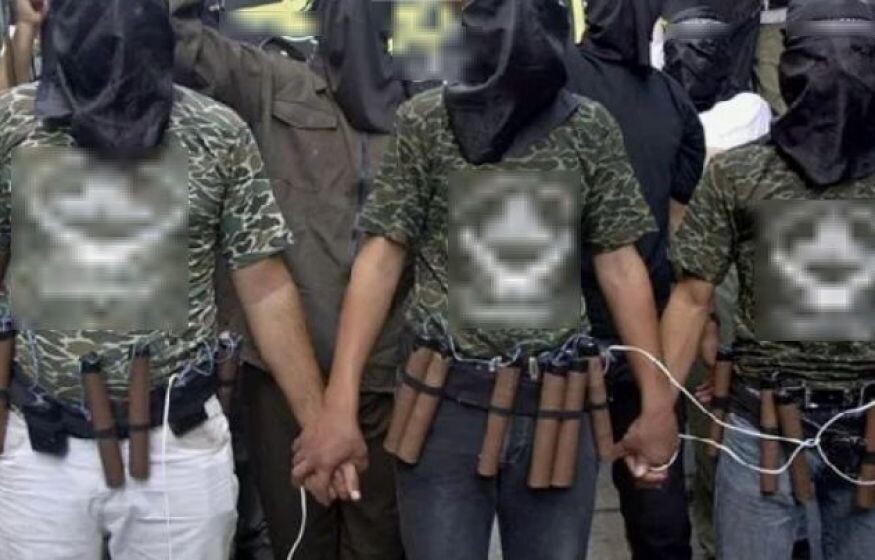    Запад за спиной! «Ползучие» радикалы-исламисты могут прорвать границу и взорвать Россию