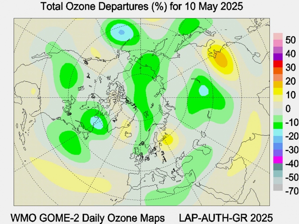    Рис. 1. Аномалии общего содержания озона в Северном полушарии 10 мая 2025 г. (Здесь и далее озоновые карты взяты на сайте: OZONEMAPS — WMO Ozone Maping Centre)