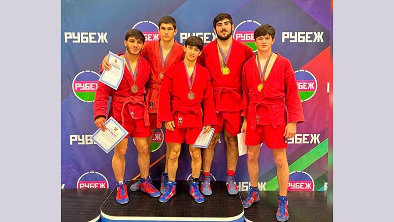    Курганинские самбисты завоевали медали на краевом Первенстве