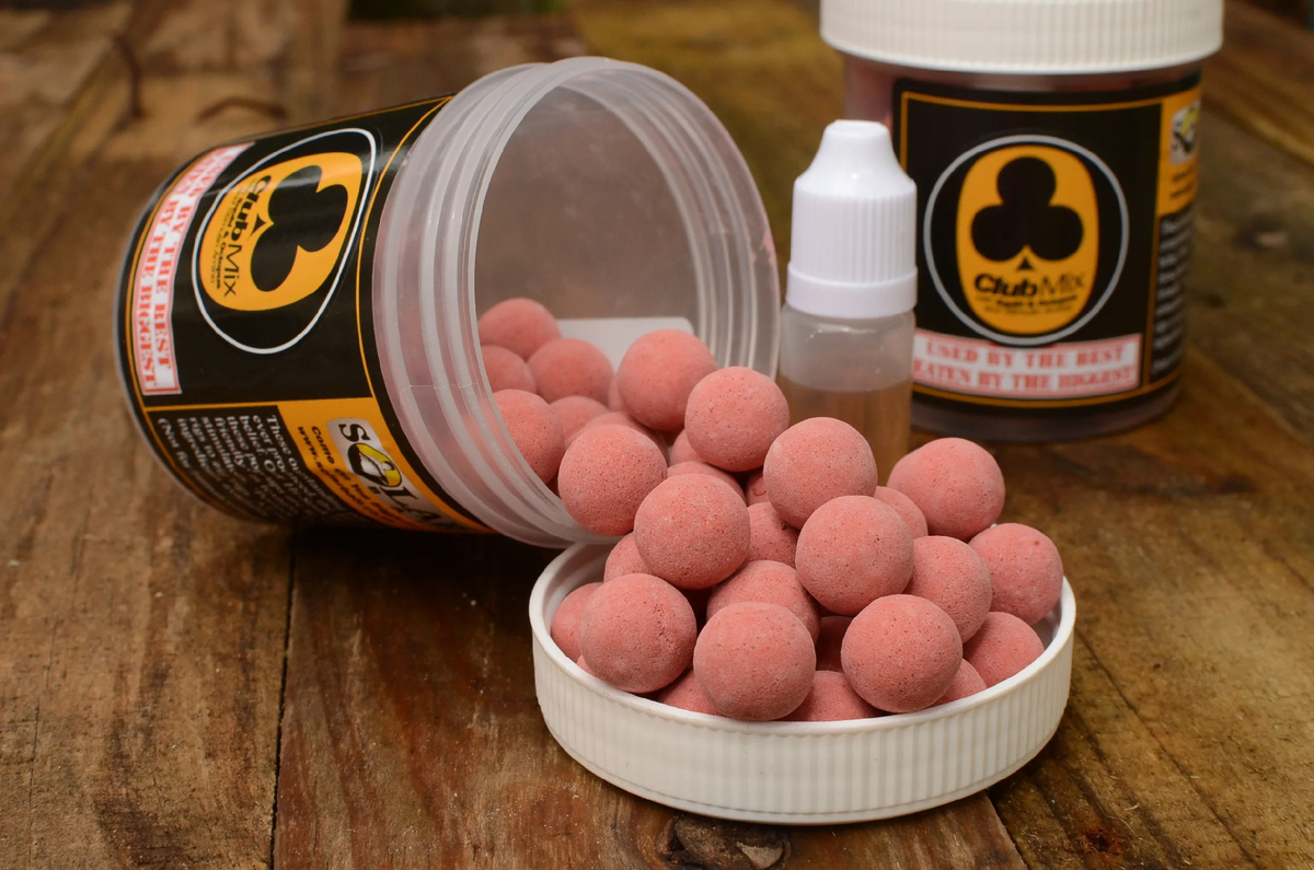 тонущий бойл  не проваливается слишком глубоко, быстро становится доступен крупной рыбе и менее уязвим для случайных зацепов