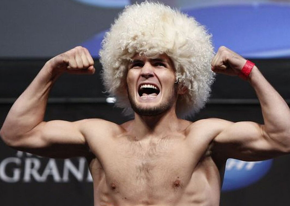 Знаменитый боец ММА Хабиб Нурмагомедов