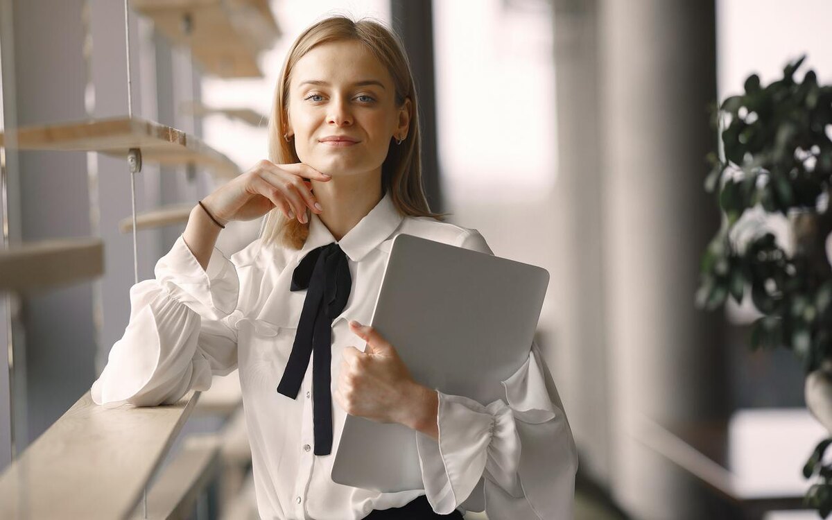    Каждый второй работодатель Липецка предлагает стажерам работу в штате от prostooleh на Freepik