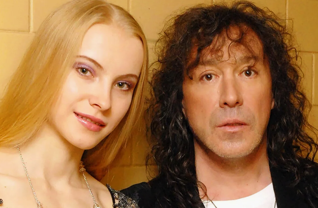 на фото Владимир Кузьмин и Екатерина Трофимова 