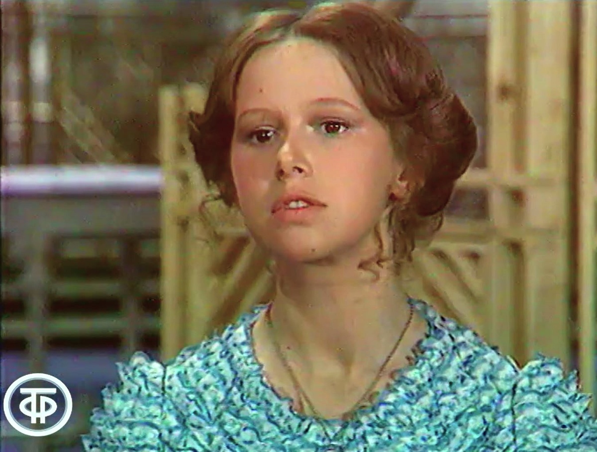 Евгения Симонова с фильме-спектакле "Как важно быть серьезным" (1976)