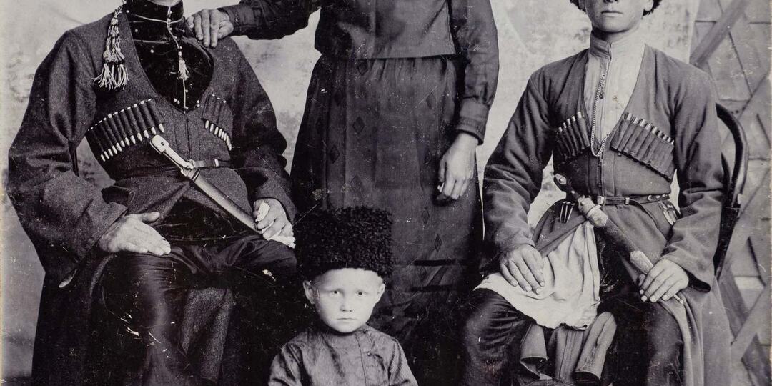 Казак себя славит не языком, а конём да клинком: отчаянный бой есаула Есакова