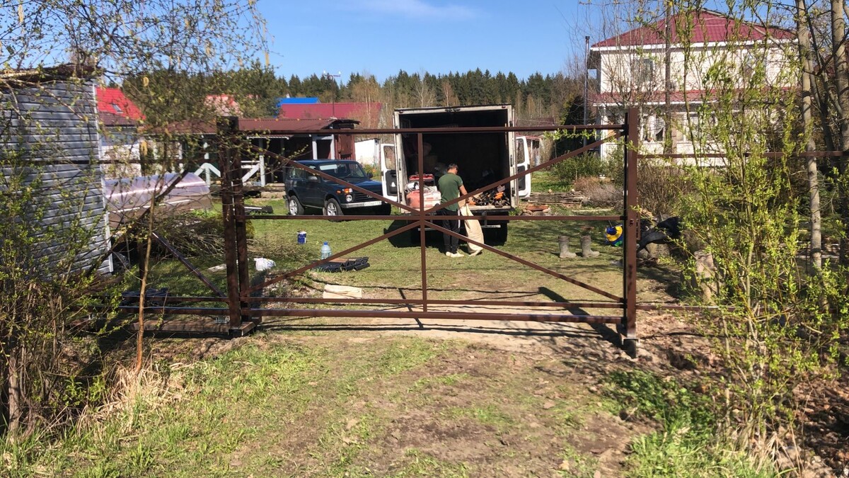 Несущая конструкция ворот откатного типа