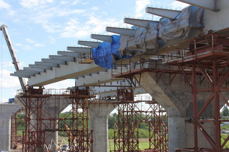     Строительство моста через реку Катунь в Республике Алтай завершат раньше – в 2026 году