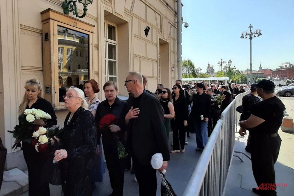    Прощание с хореографом, народным артистом СССР Ю. Григоровичем. Фото: АиФ/ Эдуард Кудрявицкий