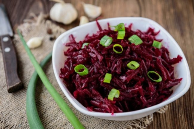    Салат, свекла