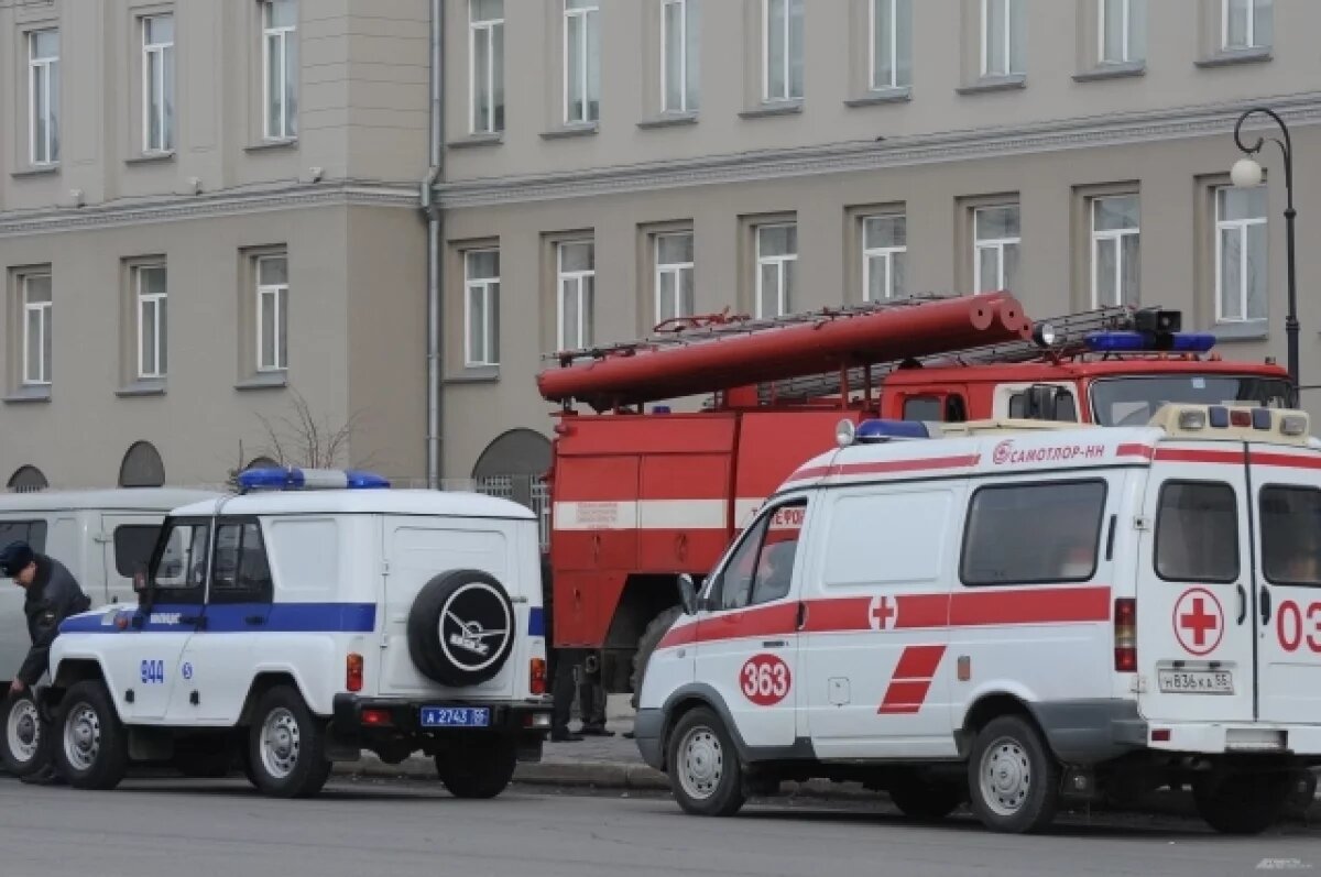    Появились кадры взрыва после падения вертолета Ми-8 в Орловской области