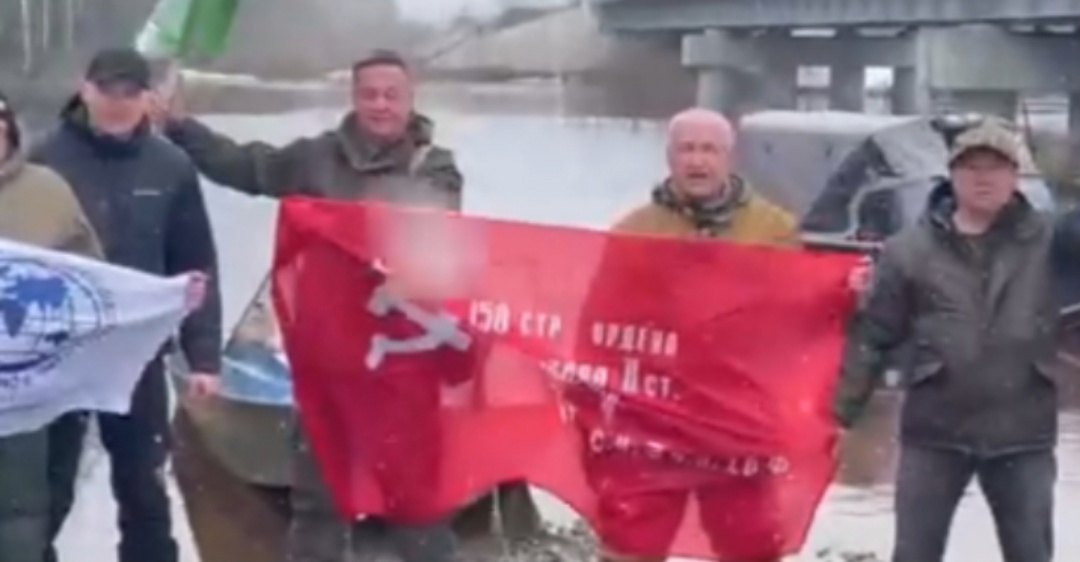    Глава Белоярского района Сергей Маненков стал участником 500-километрового сплава по Казыму