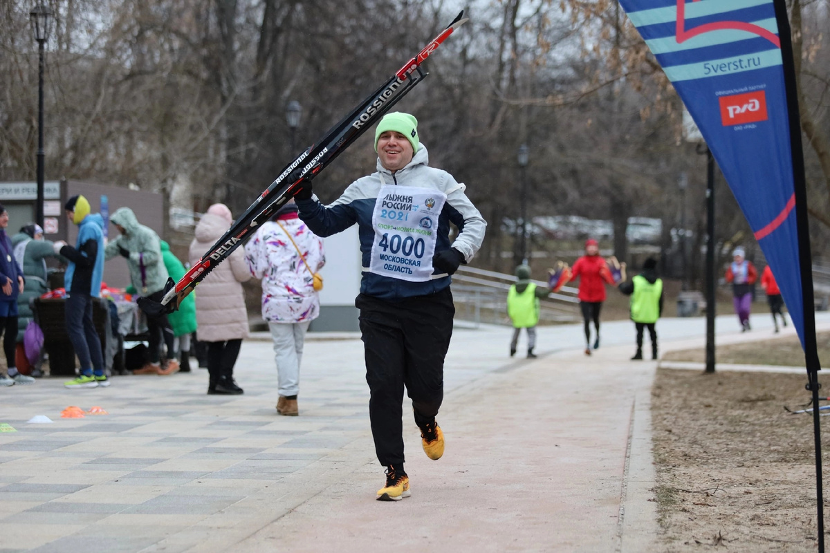 Александр Зарубин