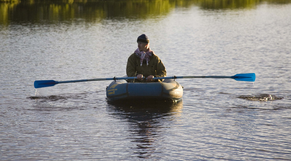    В Югре у озера обнаружили тело рыбака: причины смерти устанавливаются
