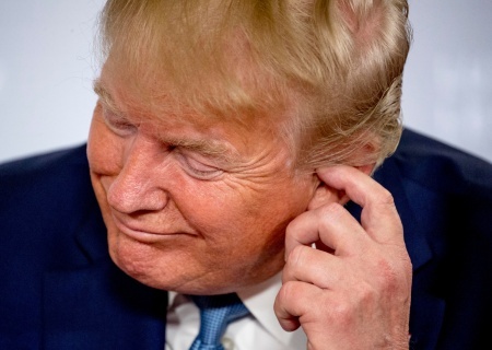    Трамп устал от Евросоюза, поэтому выступил за пошлины в 50% для европейцев