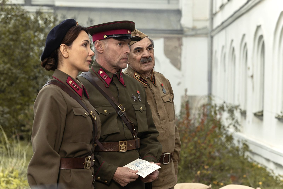 Кадры из сериала «По законам военного времени: Сталинград»