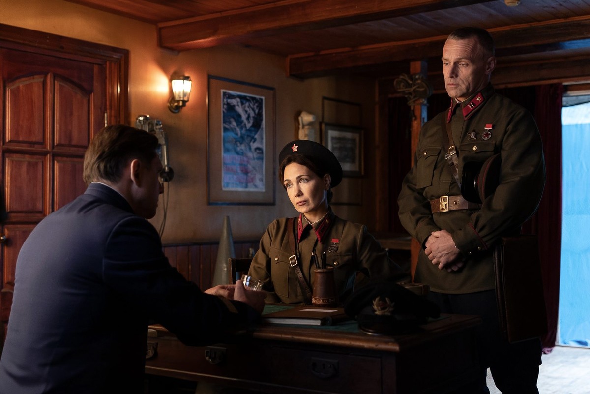 Кадры из сериала «По законам военного времени: Сталинград»