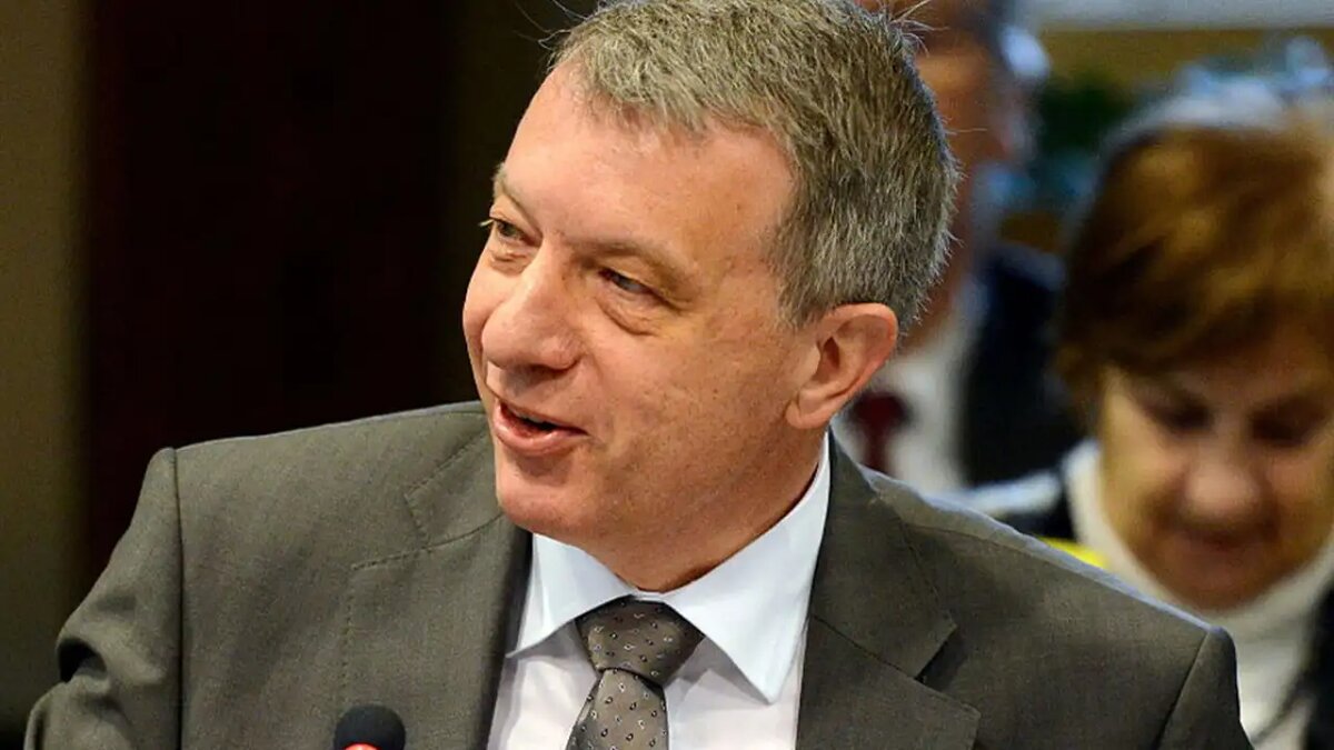    Депутат Европарламента от Люксембурга Фернан Картхайзер.