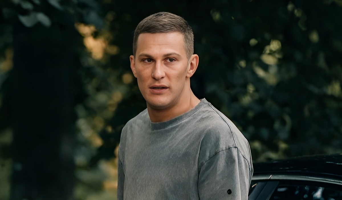 Кадр сериала «Домохозяин»