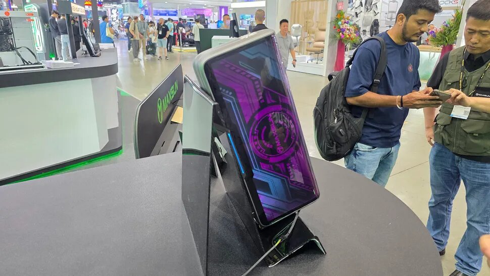 Листайте вправо, чтобы увидеть больше изображений