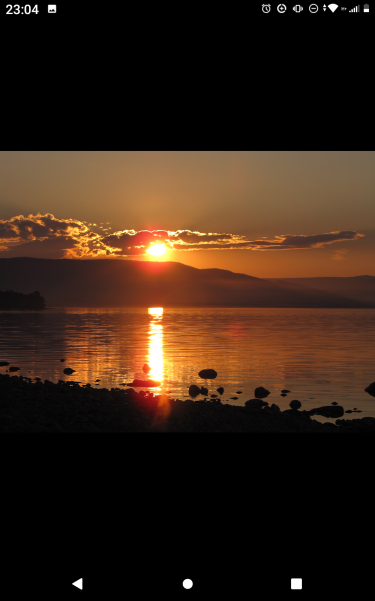 Теплый свет солнца