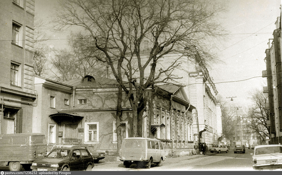 Улица Щукина, 1985 – 1990 г., Автор Александр Рубинин.