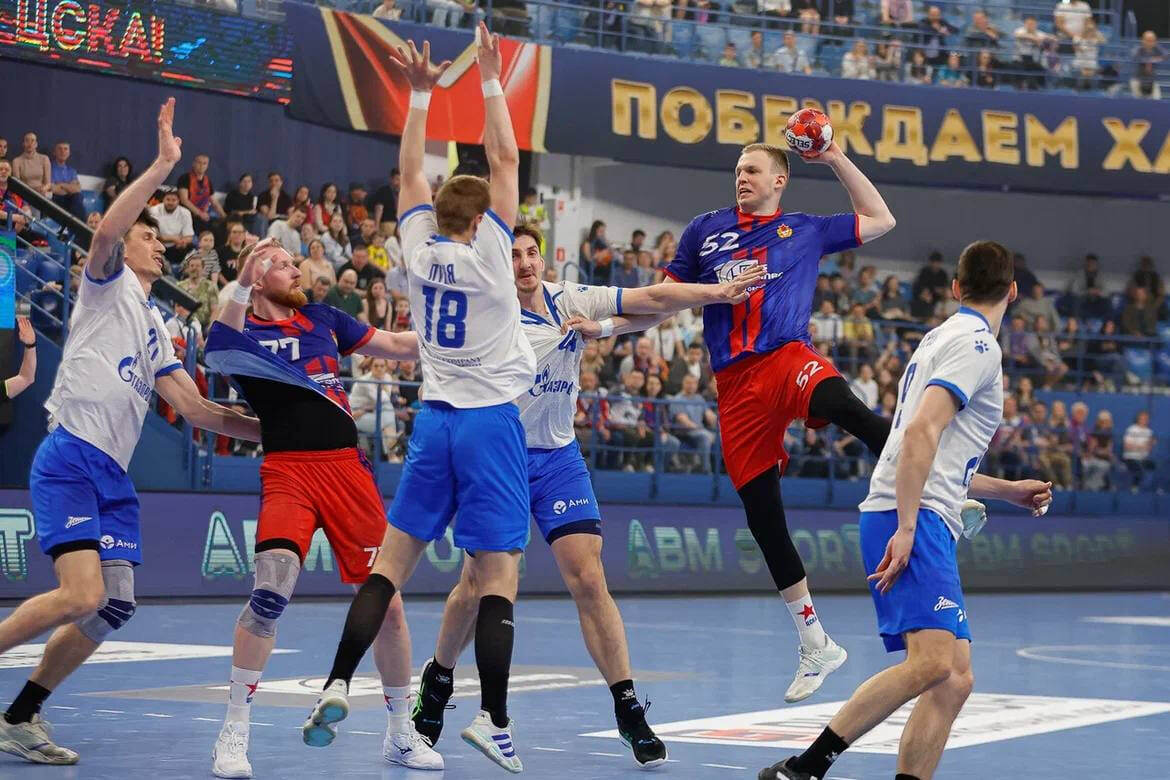    Возвращение Сергея Иванова стало сюрпризом для оппонентов