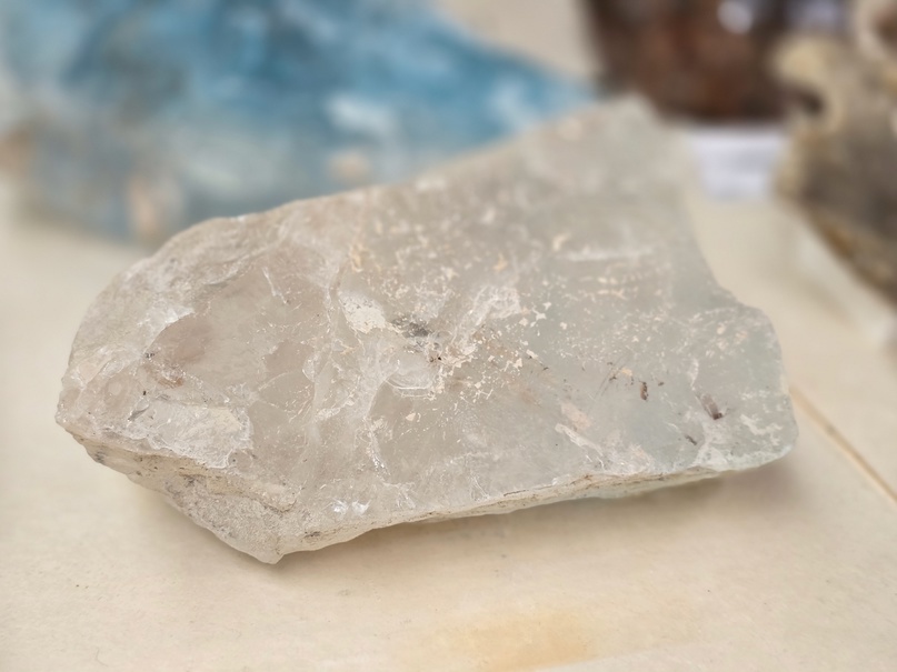 Розовый топаз