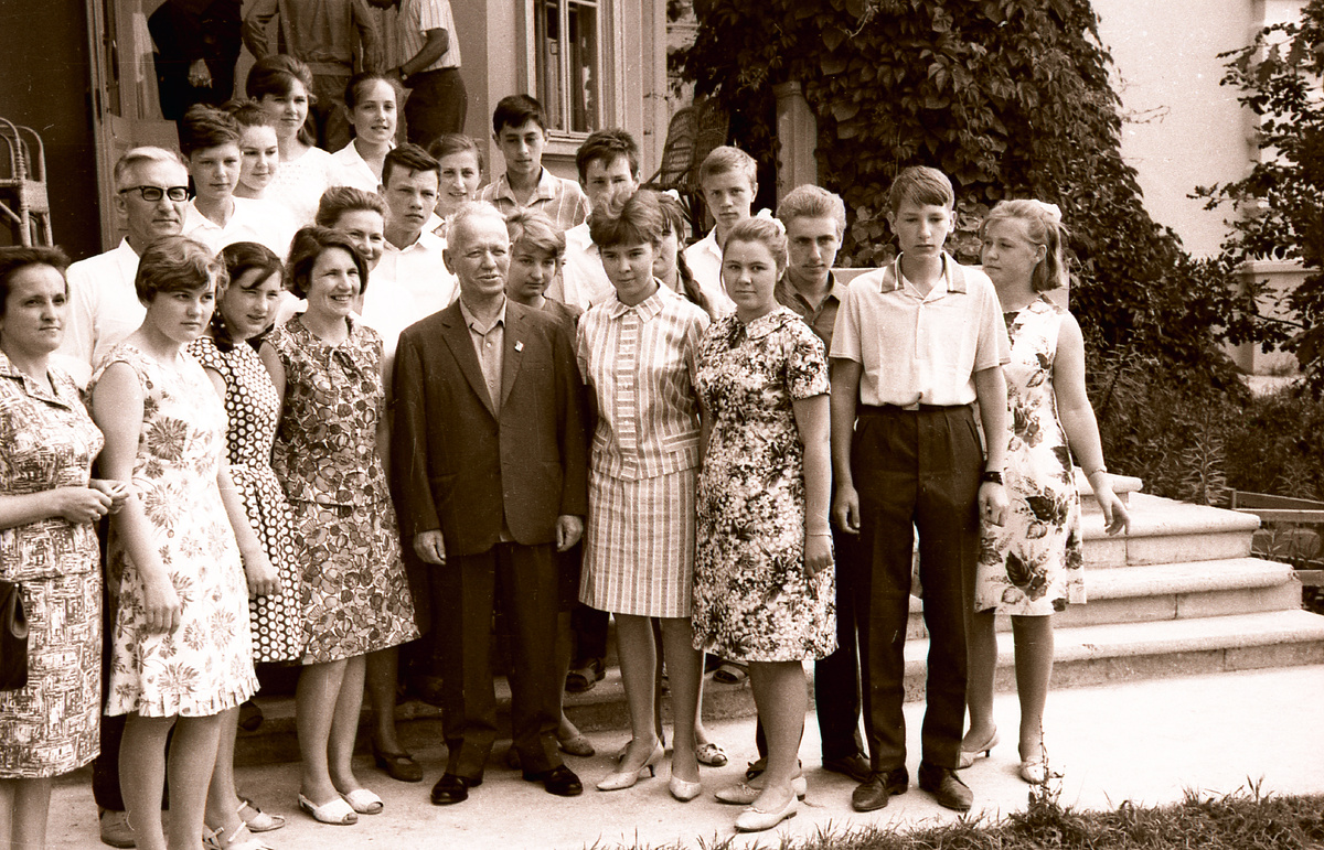 Встреча писателя с учащимися и педагогами школы № 504 города Москвы. 1967 г. Фото В. Чумакова