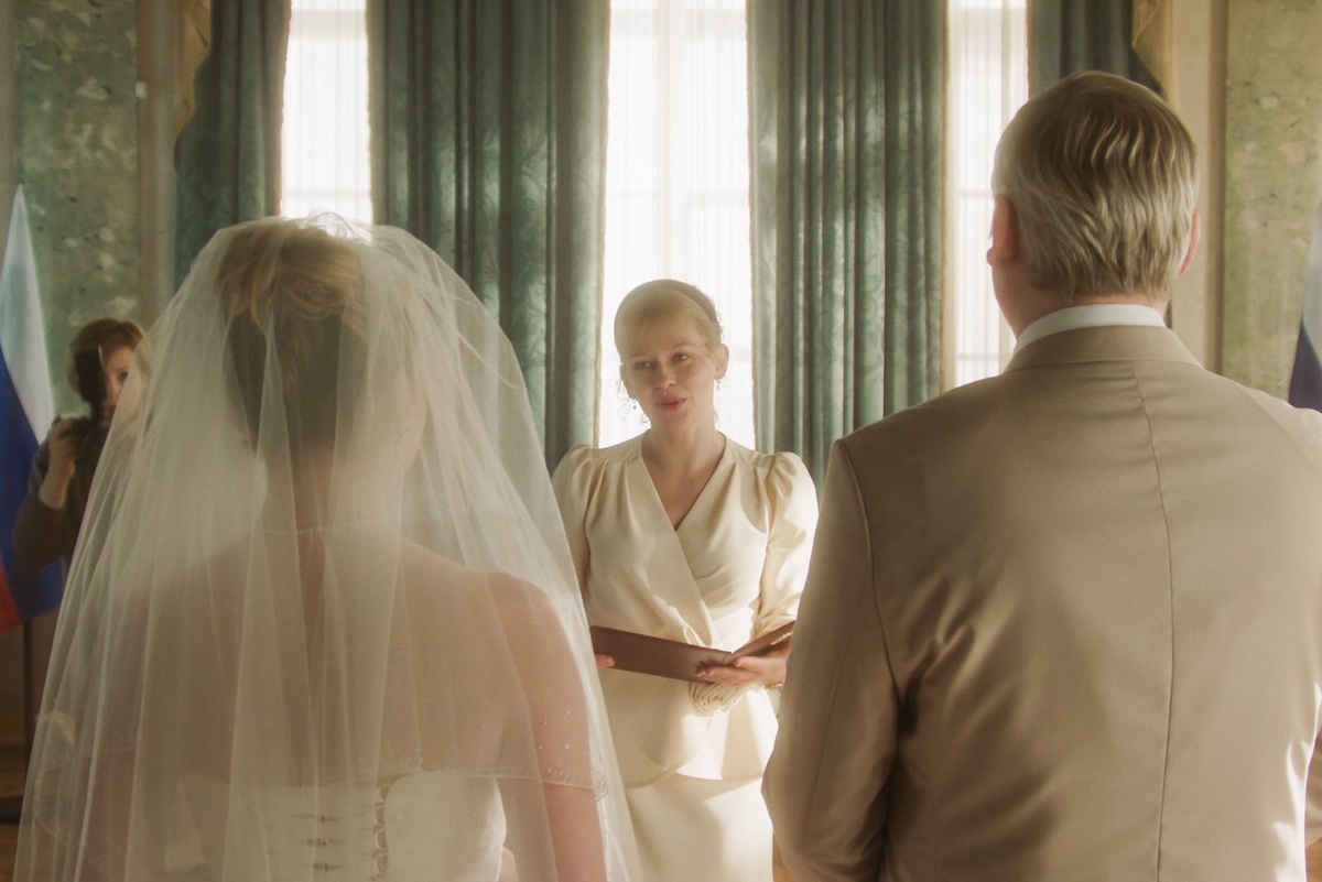 Картина "Мужу привет" лауреат 47-го ММКФ 2025 года в номинации "Русские премьеры". Фото - Яндекс-картинки