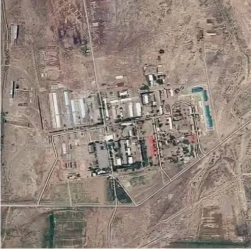 Написано что это войсковая часть в Теджене, я там не был утверждать не могу, подскажите кто знает.