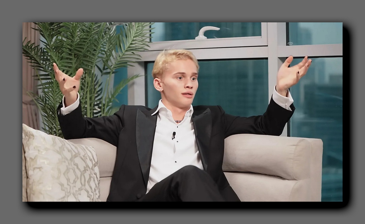 Даня Милохин. Стоп-кадр