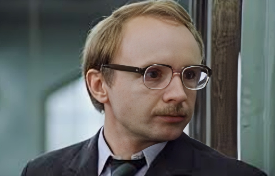 на фото Андрей Мягков, кадр из фильма