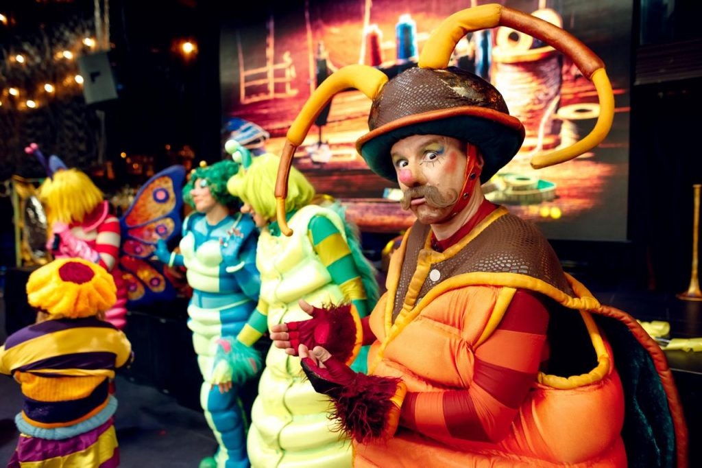 Bнтерактивное театрализованное представление «Бал насекомых» на Цветном бульваре. Фотография: teatr.mos.ru