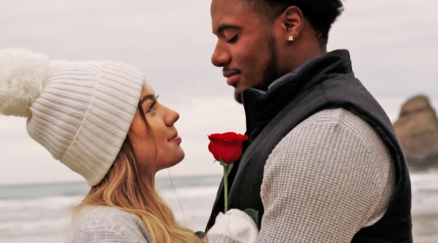    © АО "ТВ Центр"