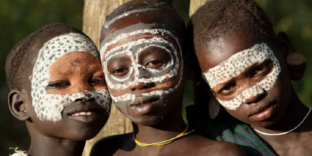 Как становятся взрослыми в разных уголках света