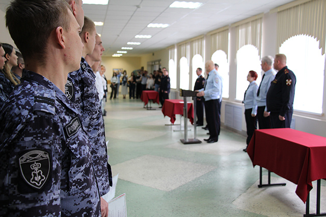 В Тверском филиале Московского университета МВД России состоялся выпуск росгвардейцев