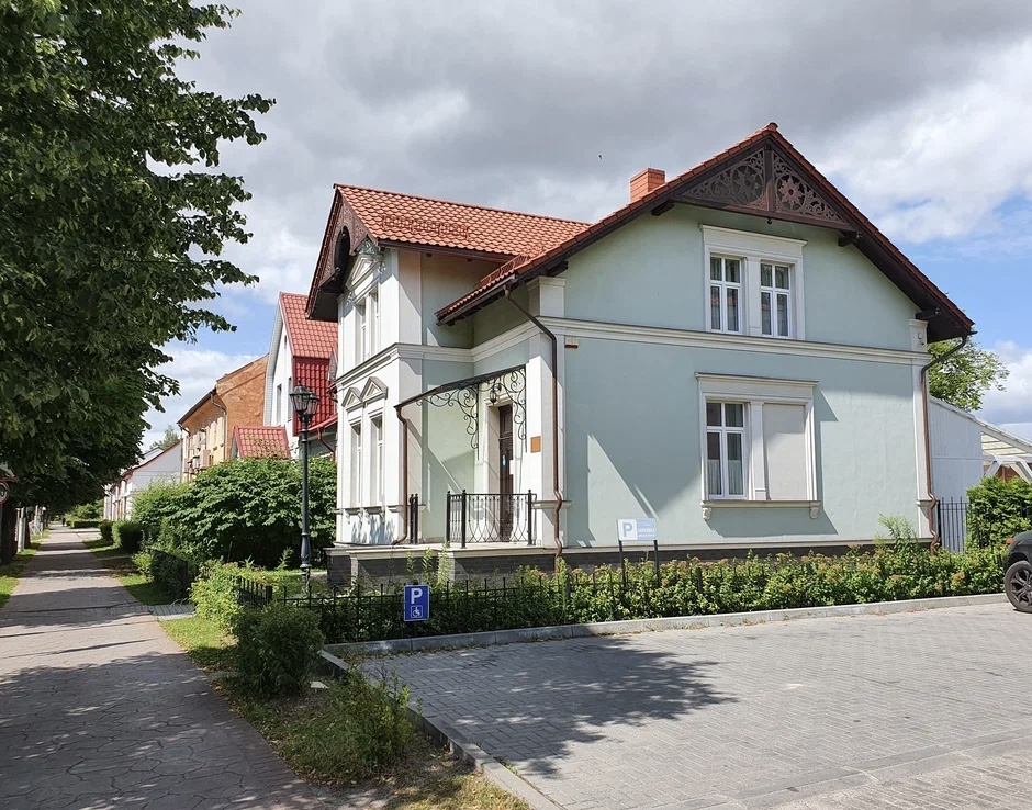 Улица Кутузова и вилла Фонзее на ближнем плане. Фото автора