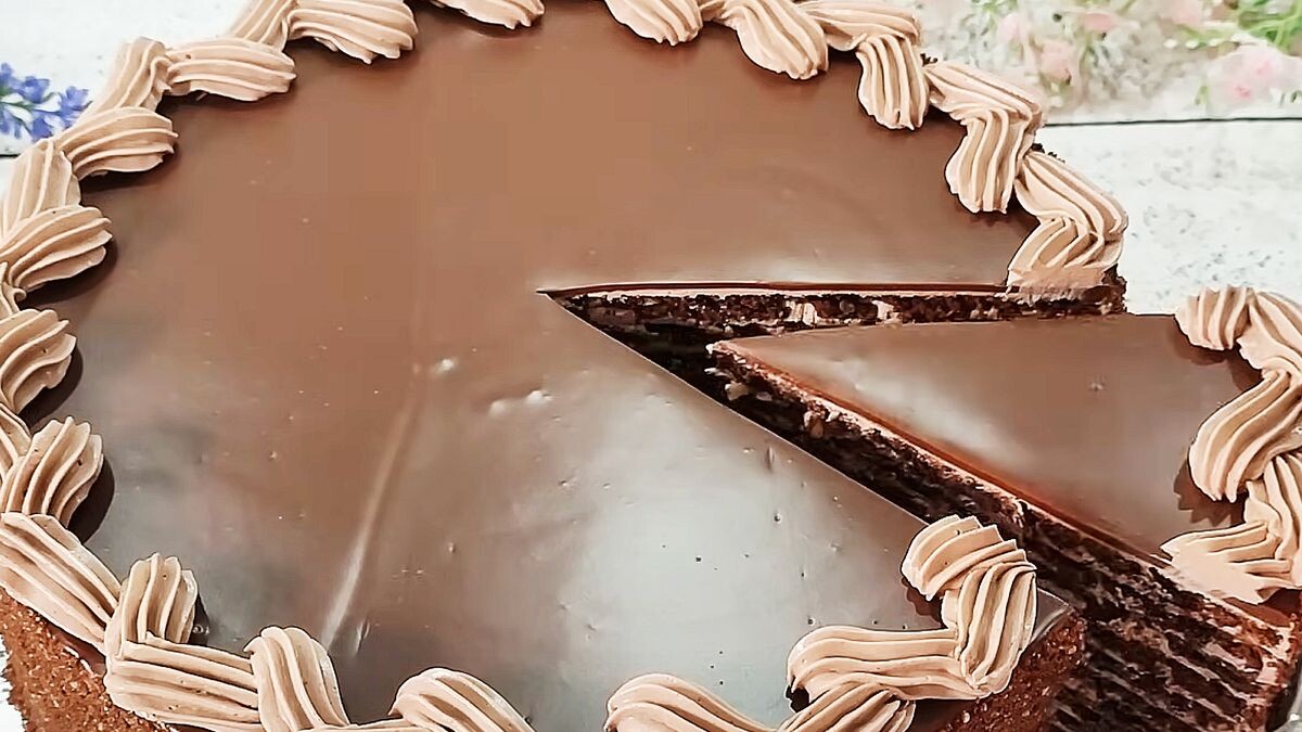    youtube.com/@cakescooking