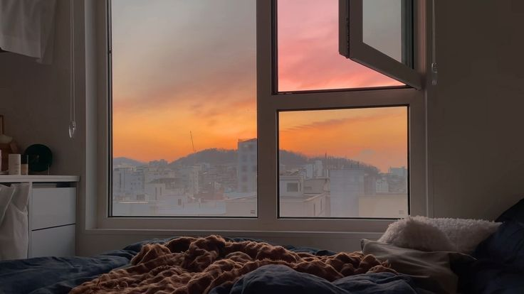 Даже в трещинах есть свет. Дождись своего рассвета