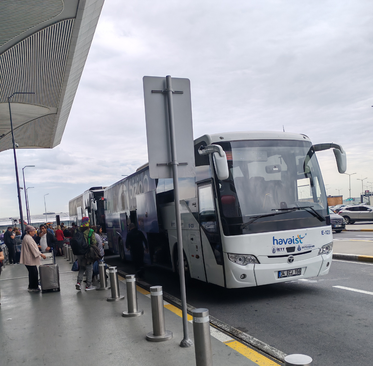 Автобус между аэропортами Стамбула