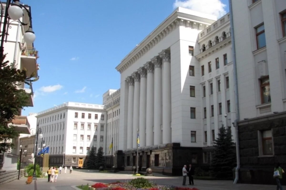    Пестовать ненависть.