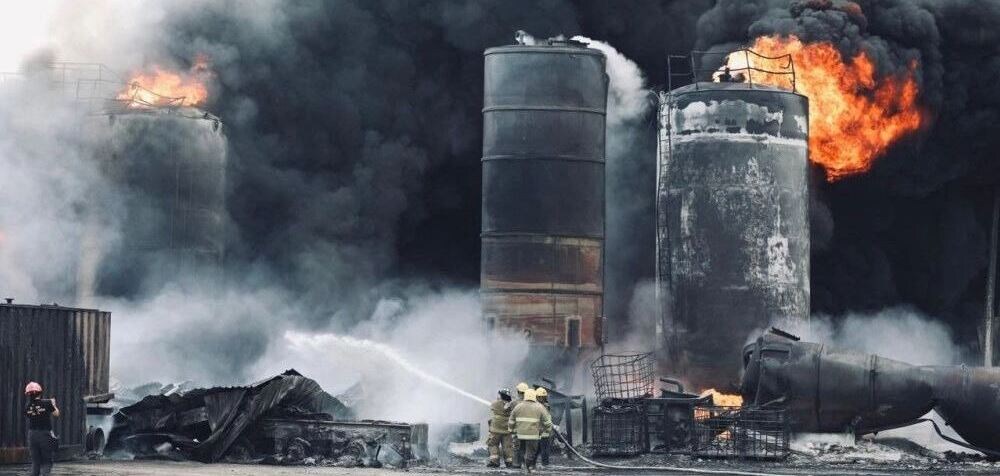 НА МЕКСИКАНСКОМ НПЗ ПРОИЗОШЕЛ ВЗРЫВ