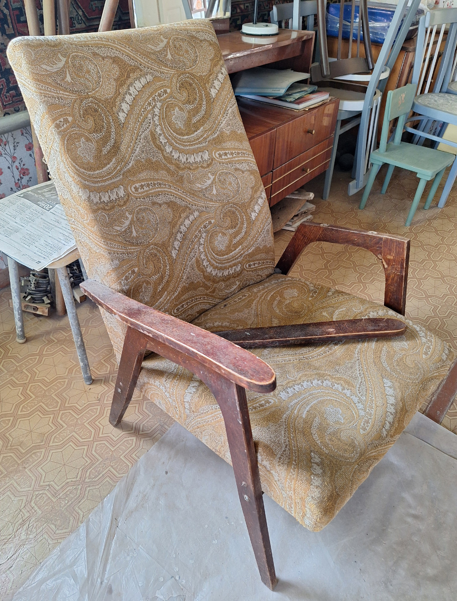 Такое вот интересное, советское кресло 