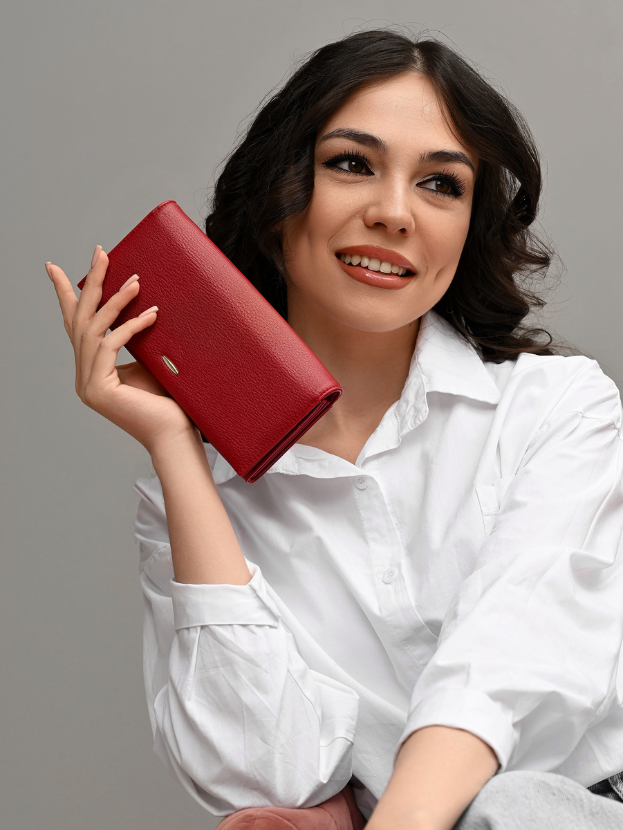 Кошелек в красном цвете G.Mokini артикул 398542896