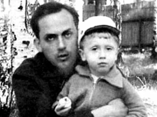 Анатолий Успенский с Володей