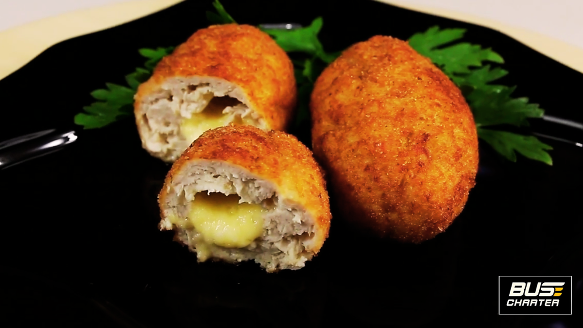 Рецепт вкусных сочных котлет Папараць-кветка