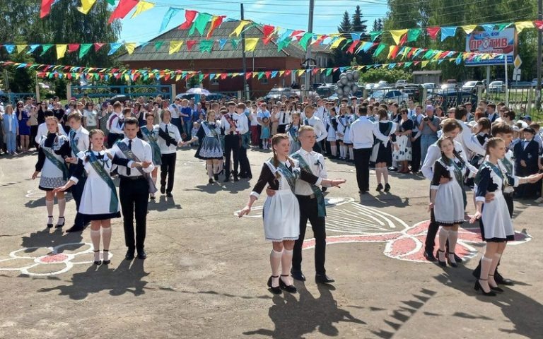    Фото: Ельниковская трибуна -