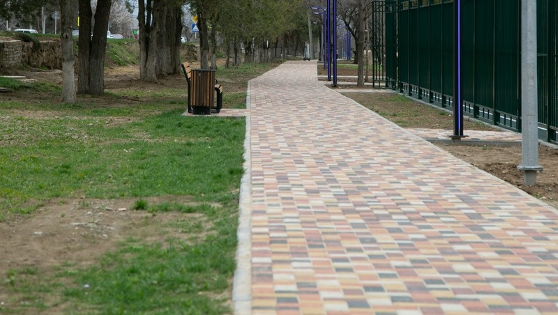    Тротуарная дорожка появится в ставропольском селе Фото: Валерия Алтухова / / ИА «Победа26»